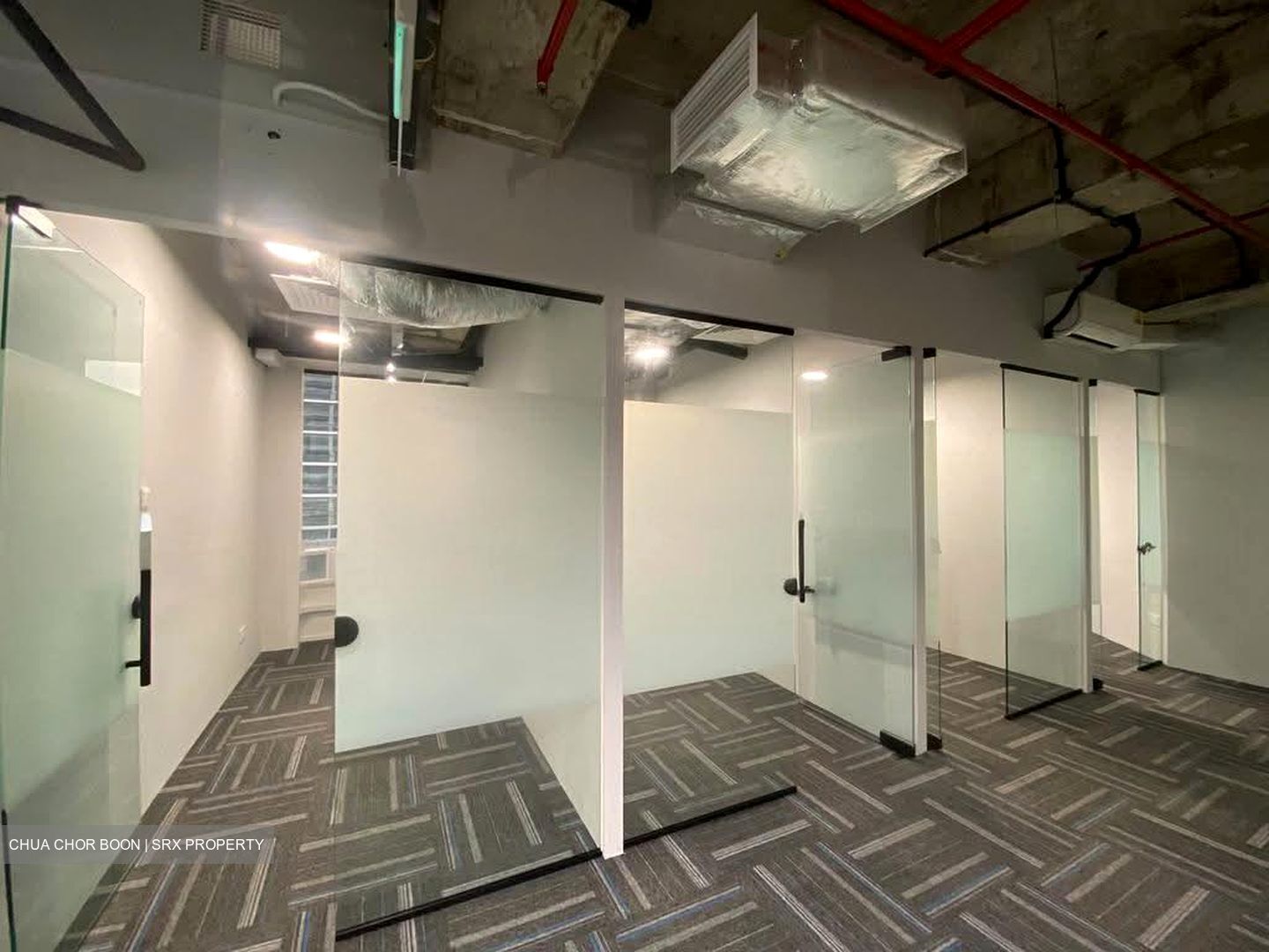 International Plaza (D2), Office #638996181